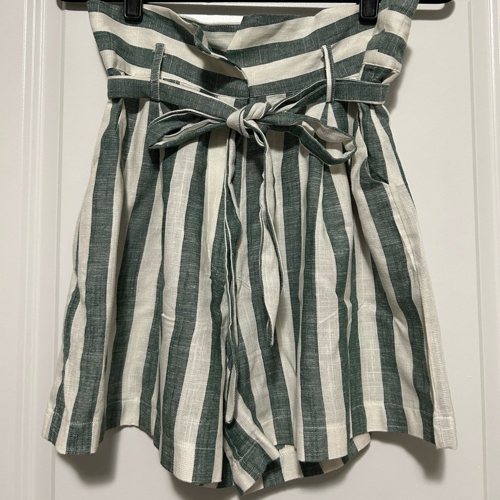 Lulus striped paper bag striped shorts